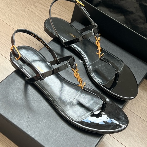 ****SOLD*****Saint Laurent Cassandra  sandals - Picture 4 of 9